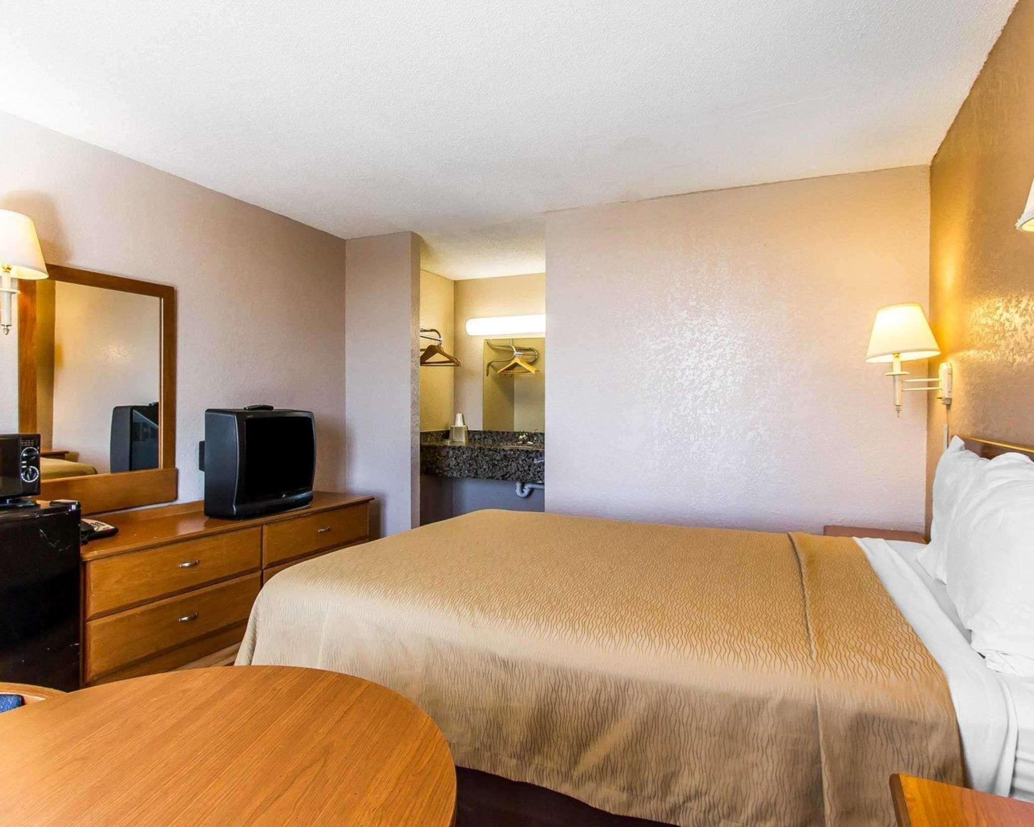 Econo Lodge Inn & Suites Near Bricktown Οκλαχόμα Εξωτερικό φωτογραφία