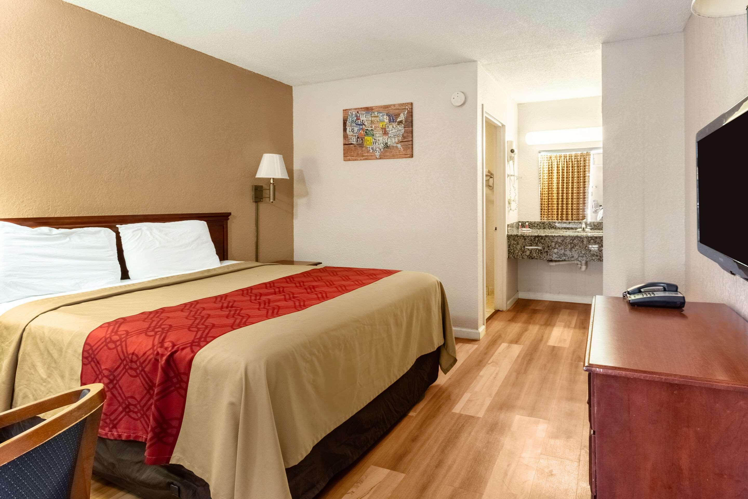 Econo Lodge Inn & Suites Near Bricktown Οκλαχόμα Εξωτερικό φωτογραφία