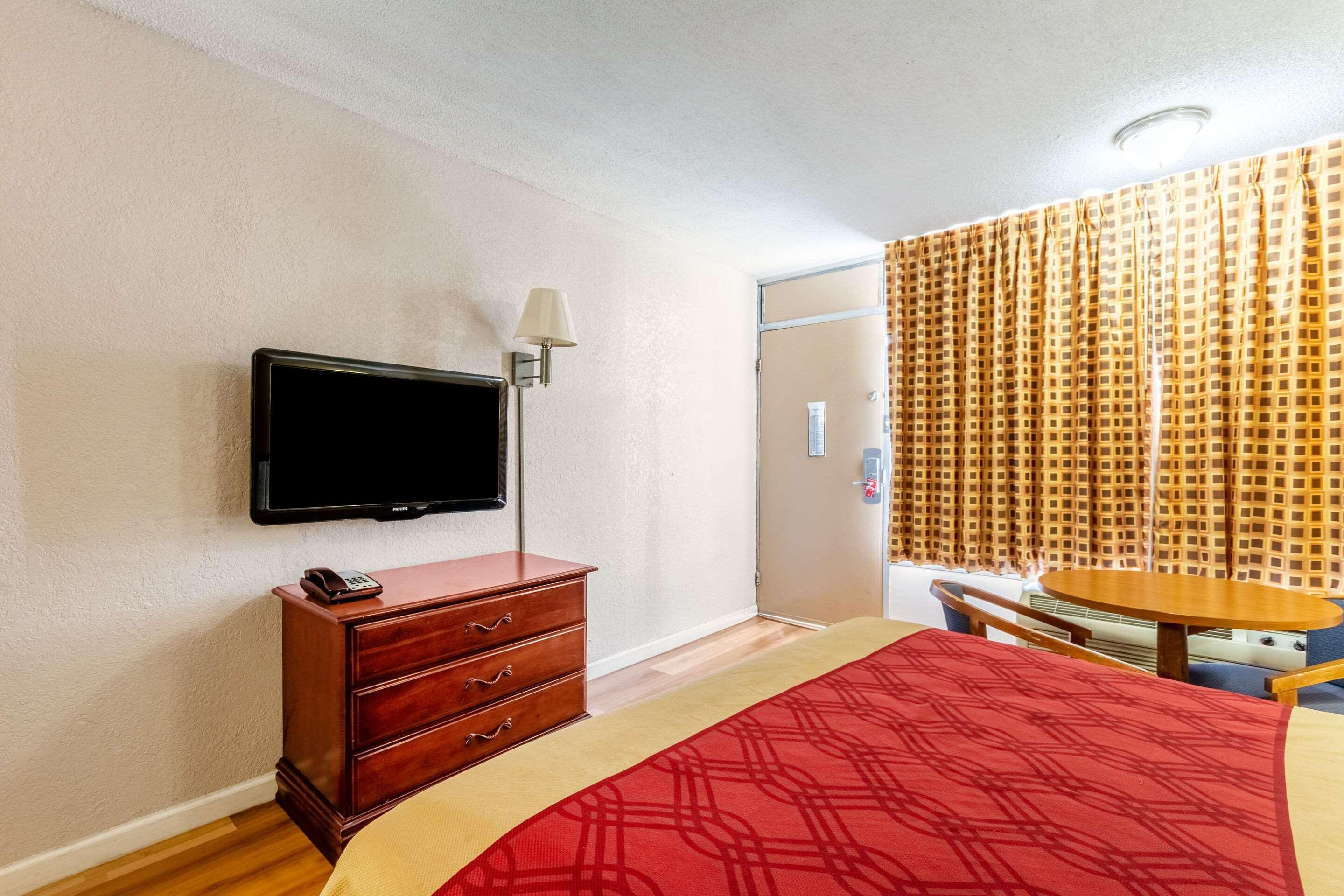 Econo Lodge Inn & Suites Near Bricktown Οκλαχόμα Εξωτερικό φωτογραφία