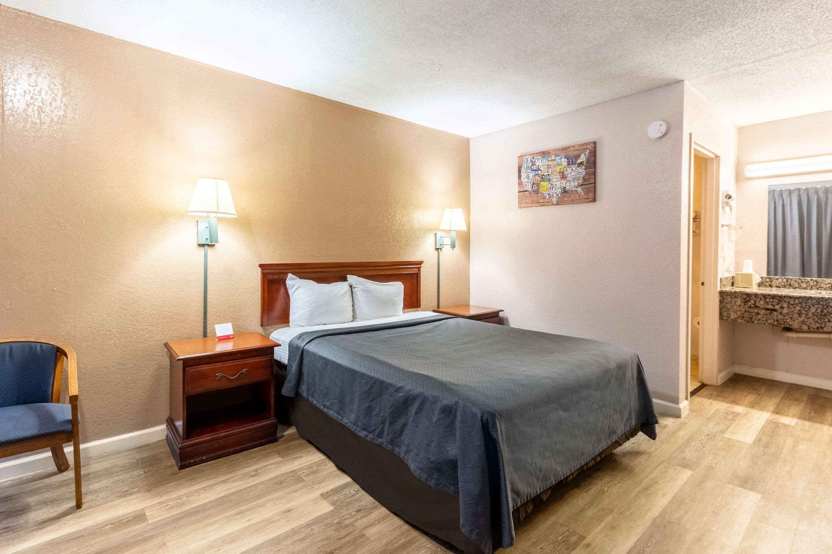 Econo Lodge Inn & Suites Near Bricktown Οκλαχόμα Εξωτερικό φωτογραφία
