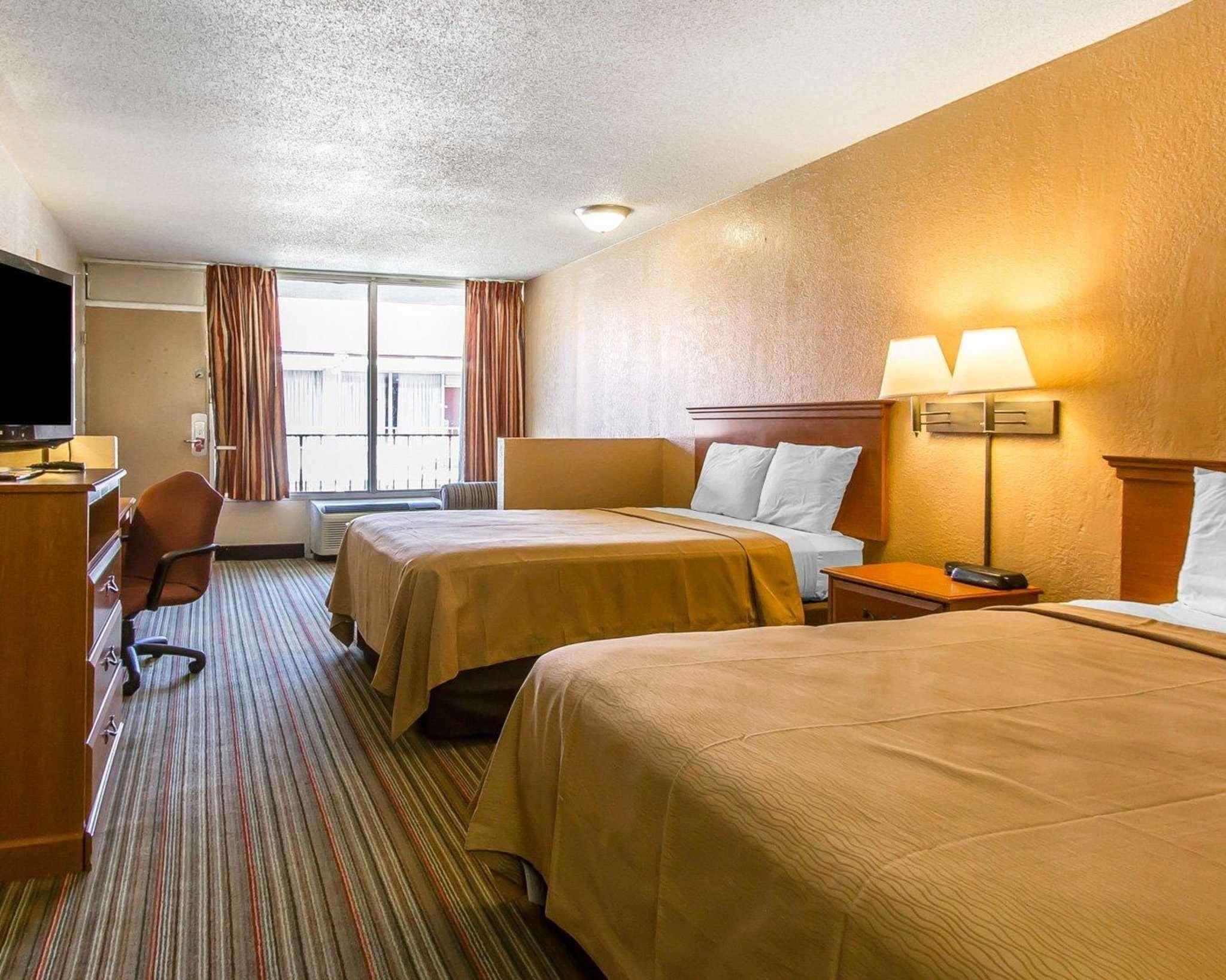 Econo Lodge Inn & Suites Near Bricktown Οκλαχόμα Εξωτερικό φωτογραφία