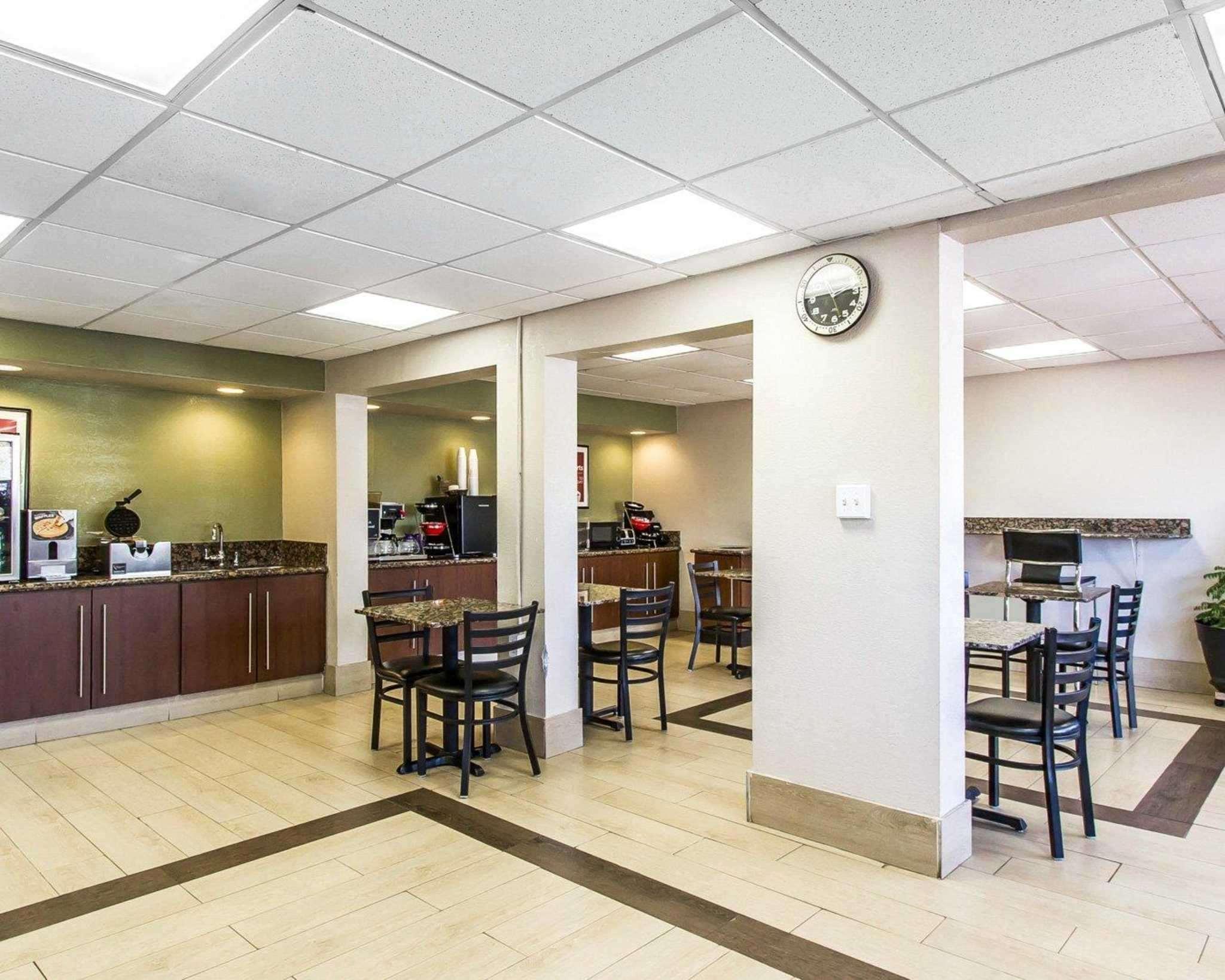 Econo Lodge Inn & Suites Near Bricktown Οκλαχόμα Εξωτερικό φωτογραφία