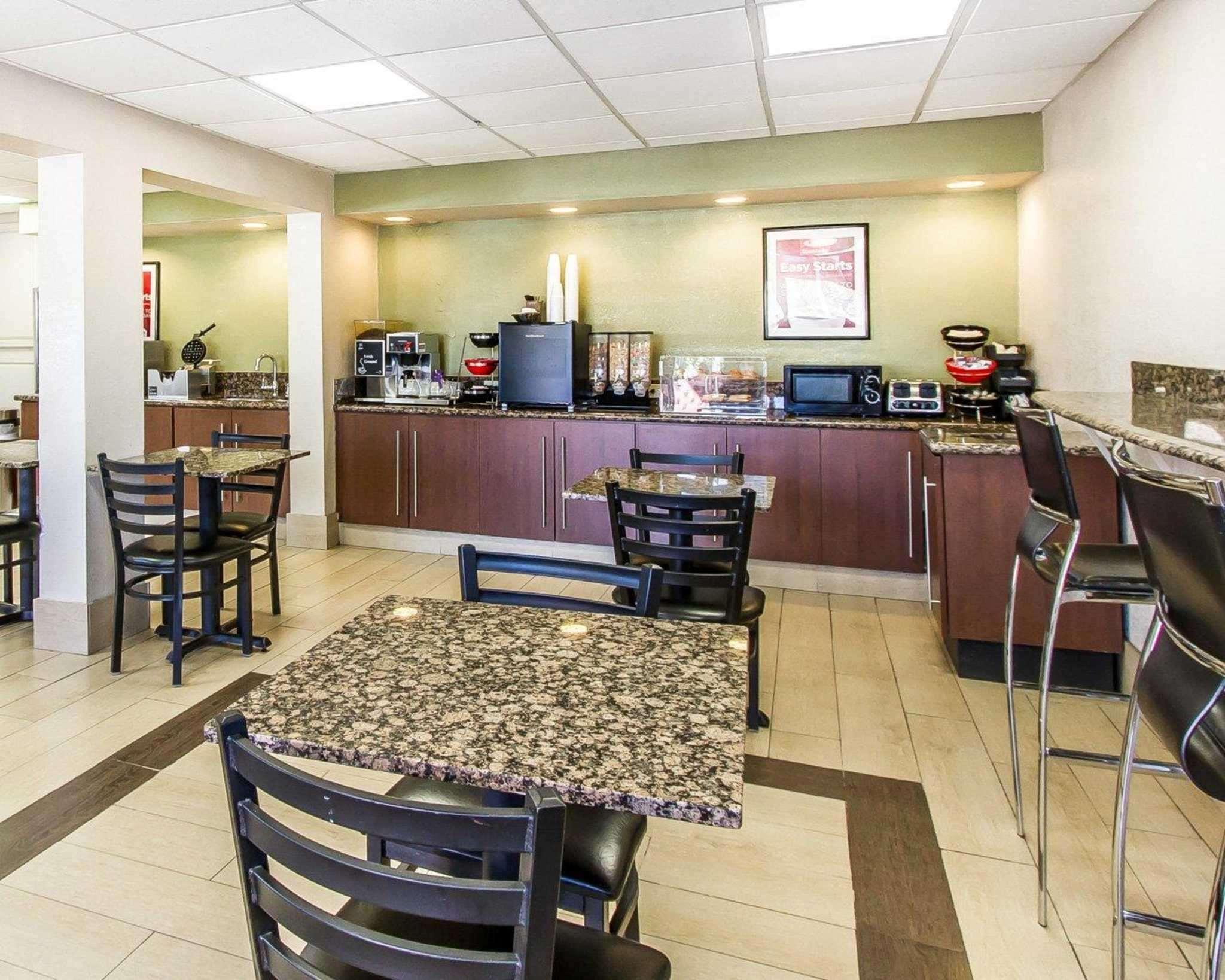 Econo Lodge Inn & Suites Near Bricktown Οκλαχόμα Εξωτερικό φωτογραφία