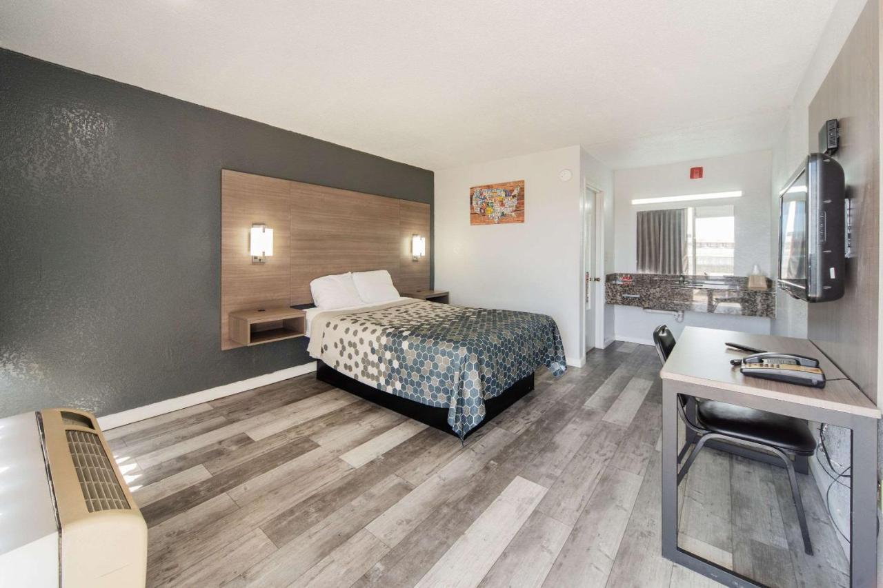 Econo Lodge Inn & Suites Near Bricktown Οκλαχόμα Εξωτερικό φωτογραφία