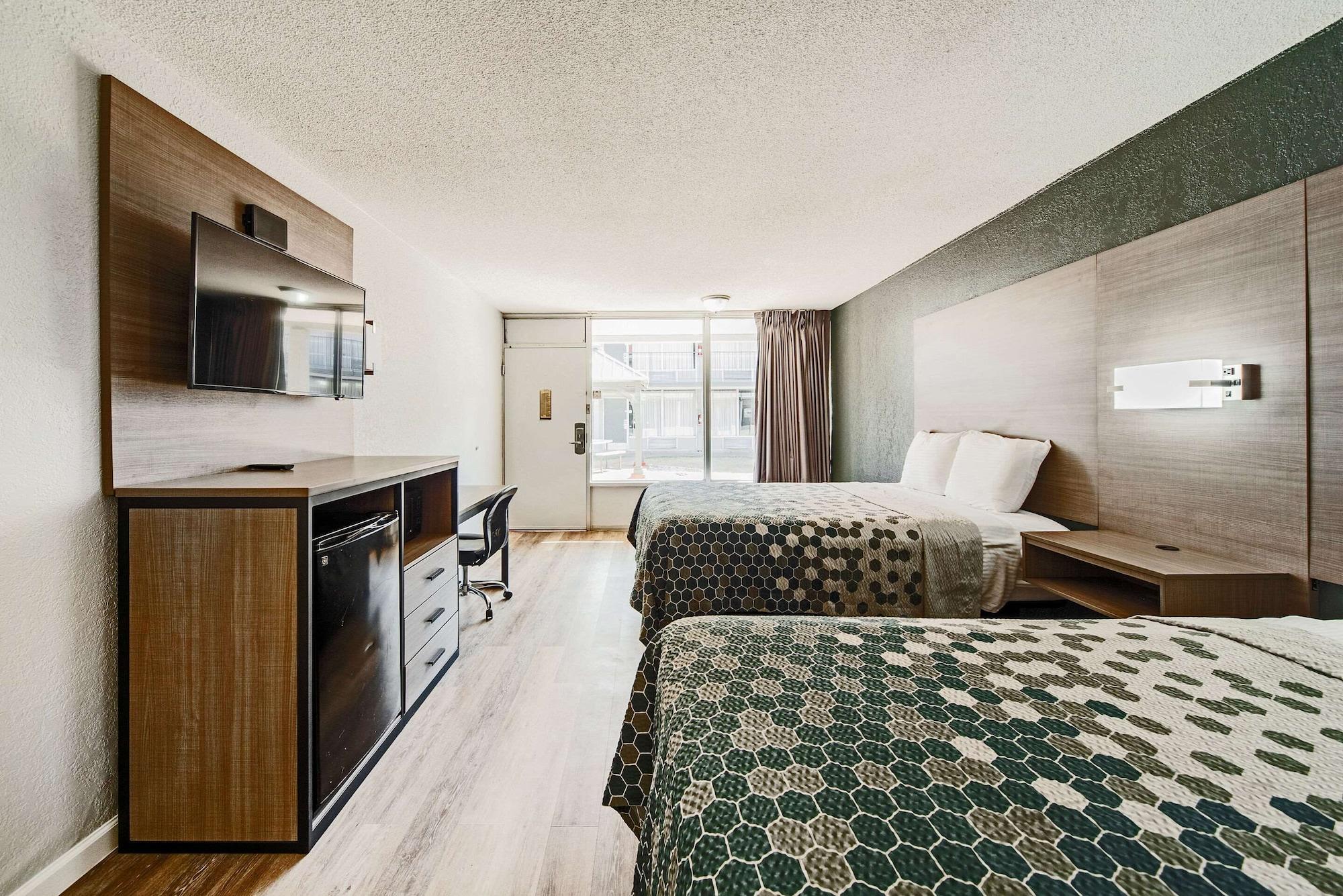 Econo Lodge Inn & Suites Near Bricktown Οκλαχόμα Εξωτερικό φωτογραφία