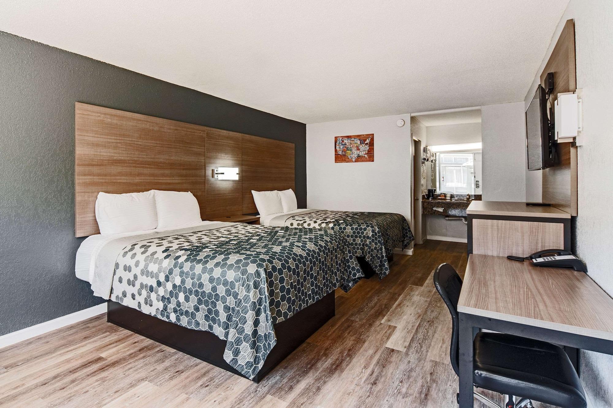 Econo Lodge Inn & Suites Near Bricktown Οκλαχόμα Εξωτερικό φωτογραφία