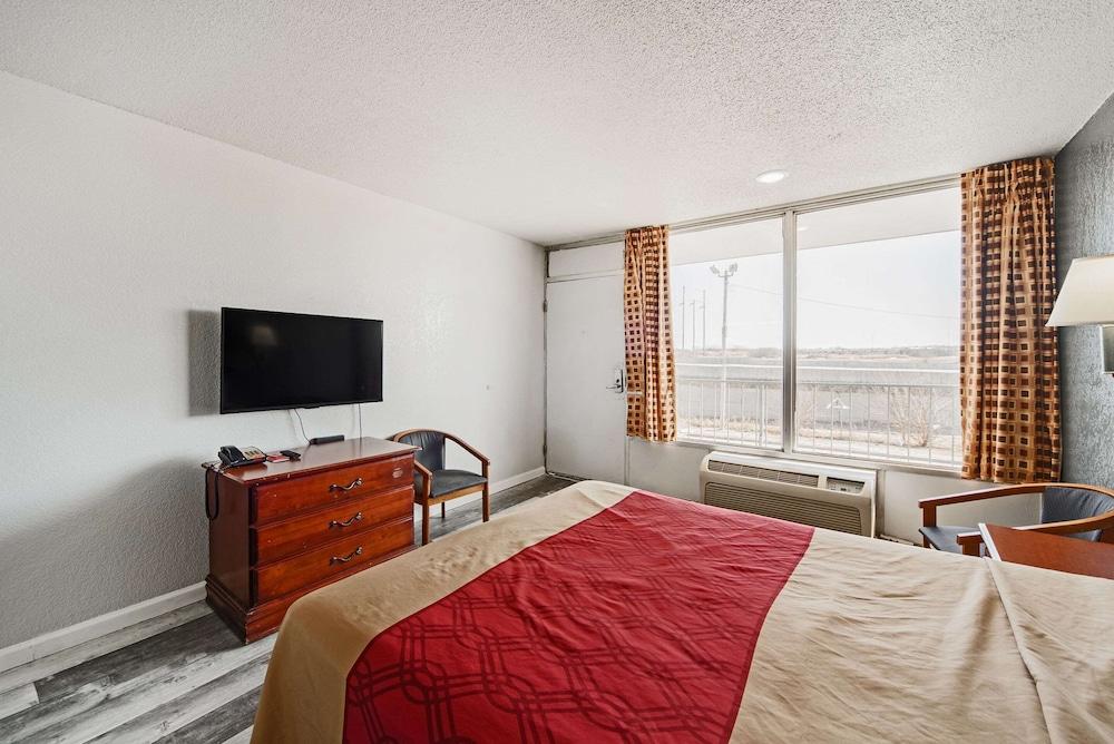 Econo Lodge Inn & Suites Near Bricktown Οκλαχόμα Εξωτερικό φωτογραφία