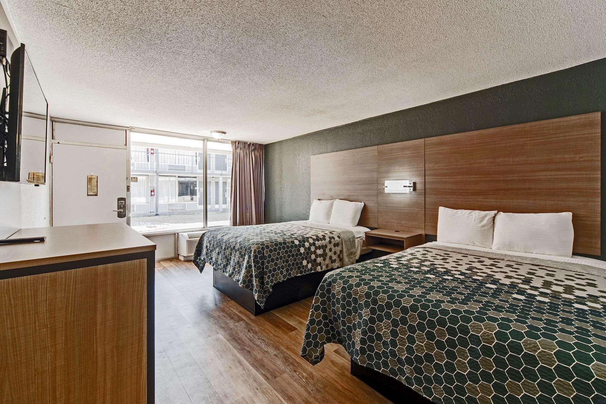 Econo Lodge Inn & Suites Near Bricktown Οκλαχόμα Εξωτερικό φωτογραφία