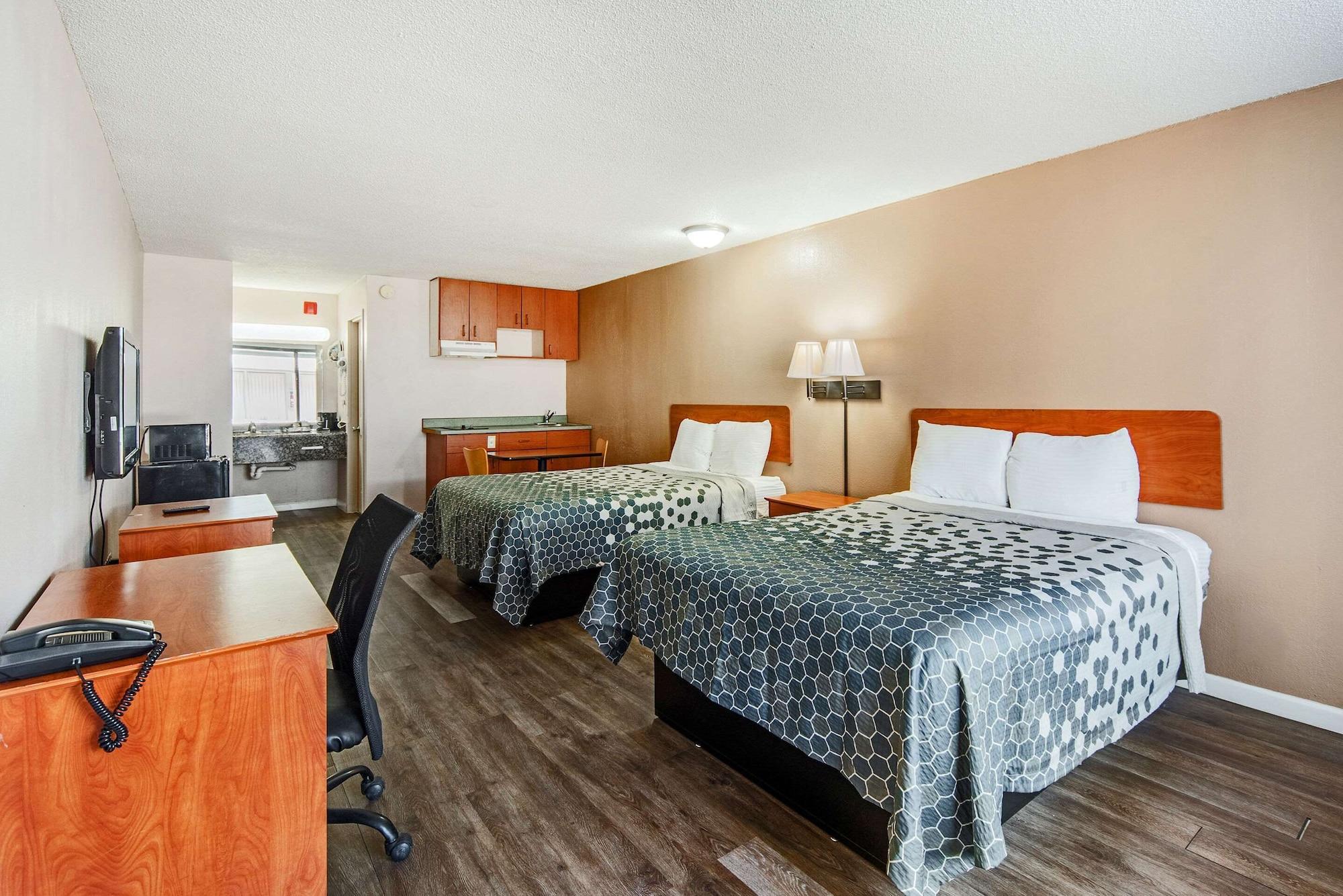 Econo Lodge Inn & Suites Near Bricktown Οκλαχόμα Εξωτερικό φωτογραφία